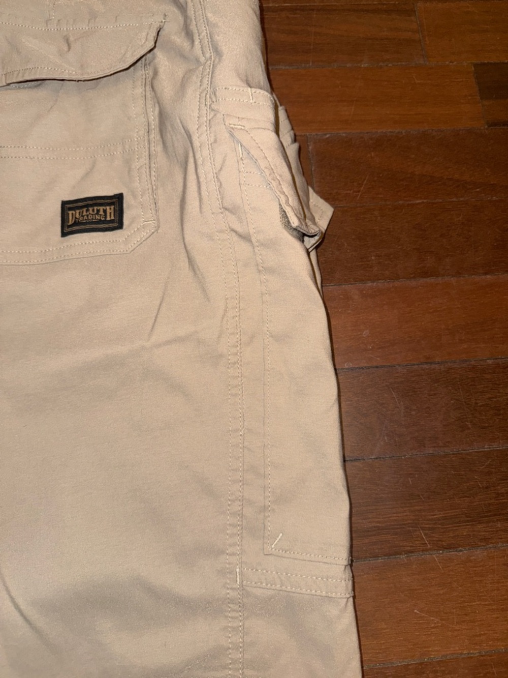 Duluth Trading Co Beige Cargo Shorts - Picture 8 of 10